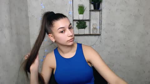 Snapshot of karolinamex_ chatting on 03.10.25 Karolina online show from 03.10.25