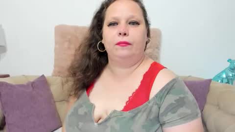 Snapshot of karolinejoyy chatting on 09.13.25 KarolineJoyy online show from 09.13.25