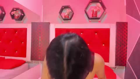 Karol online show from 11.14.25