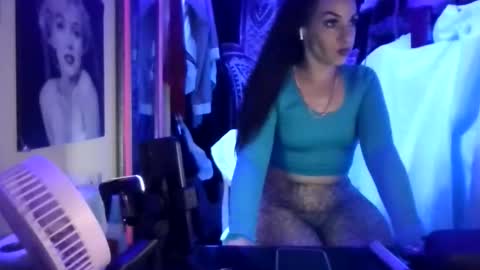 kash_kitty13 online show from 01.18.26