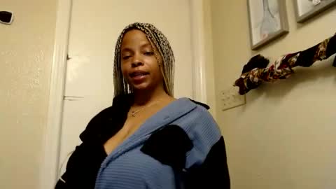 Snapshot of kashmoniy chatting on 02.17.25 kashmoniy online show from 02.17.25