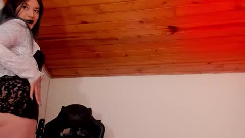 Alicia online show from 10.20.25