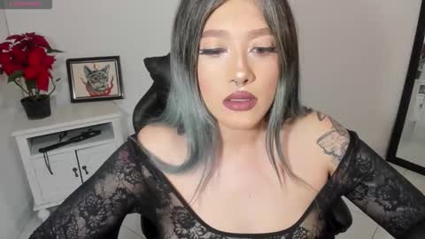 Alicia online show from 11.18.25