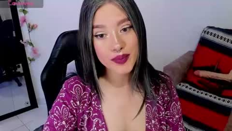 Snapshot of kat_apple chatting on 07.17.26 Alicia online show from 07.17.26