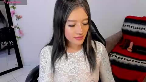 Snapshot of kat_apple chatting on 07.29.26 Alicia online show from 07.29.26