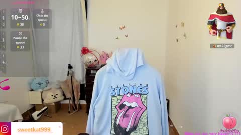 Kat       online show from 01.31.25