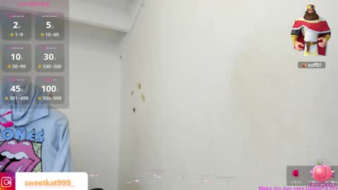 Kat       online show from 02.01.25