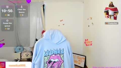 Kat       online show from 03.08.25