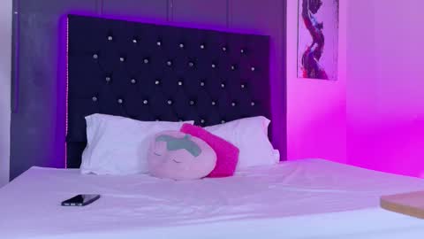 kataaleya__12 online show from 11.15.25