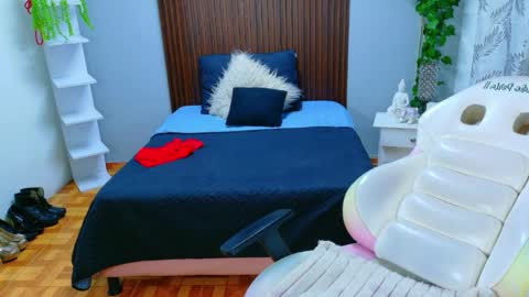 kate online show from 04.15.26