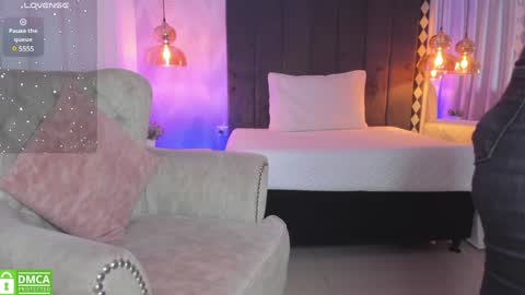 Kat online show from 12.30.24