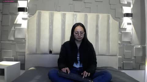 Snapshot of katalina07 chatting on 04.18.26 Katalina online show from 04.18.26