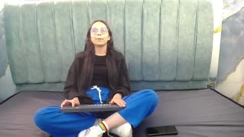 Snapshot of katalina07 chatting on 05.17.26 Katalina online show from 05.17.26