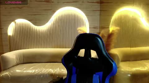 Snapshot of katalina_r chatting on 04.29.26 Katalina online show from 04.29.26