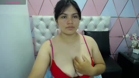 Snapshot of katalina_santana25 chatting on 01.07.25 katalina santana25 online show from 01.07.25