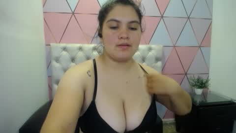 katalina santana25 online show from 03.04.26