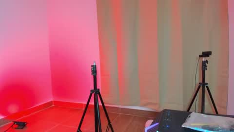 katalinaferreirax online show from 04.03.26