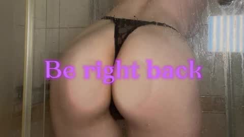 Snapshot of katalinka_ chatting on 04.10.26 Katalina online show from 04.10.26