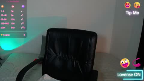 Carla Palmer online show from 12.12.24