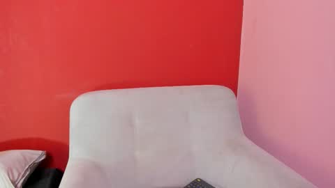 Kate  online show from 11.13.25