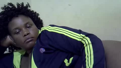 Snapshot of kate_melody5 chatting on 09.29.25 kate_melody5 online show from 09.29.25