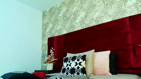 Kate online show from 09.15.25