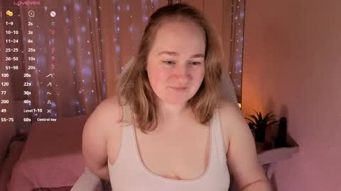 Snapshot of kate_rest chatting on 04.18.26 Kate Follow me dear online show from 04.18.26