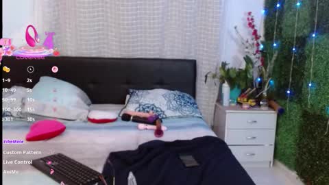 kateangelly online show from 09.19.25