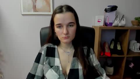 Kate  online show from 12.21.25