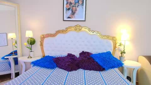 katee Martinez online show from 04.15.26