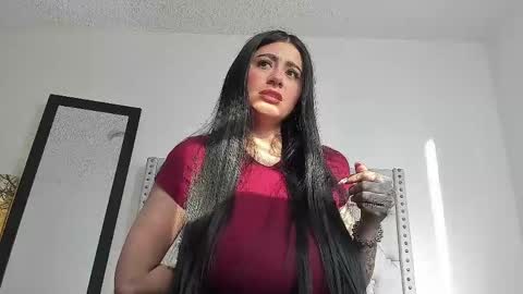 Snapshot of katestone_again chatting on 04.24.26 love meeee online show from 04.24.26