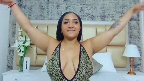 Snapshot of katevenegas chatting on 02.01.25 Kate Venegas online show from 02.01.25