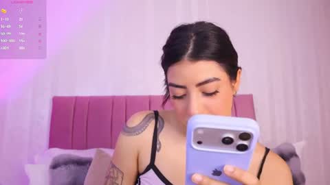Snapshot of kath_rosee chatting on 06.21.26 online show from 06.21.26