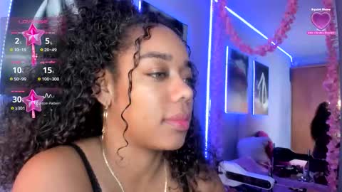 Snapshot of kathemoss chatting on 09.18.25 Kathe online show from 09.18.25