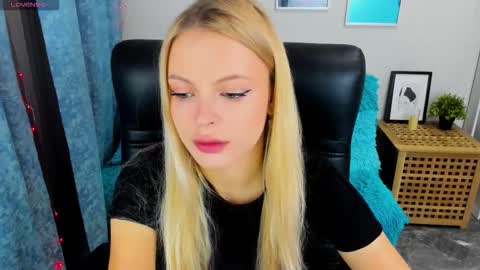 Katherine online show from 09.24.25