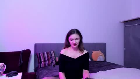 Katherine online show from 11.13.25