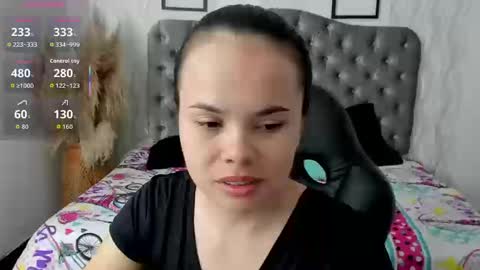 Snapshot of kathh_latorre chatting on 09.25.25 kathh_latorre online show from 09.25.25