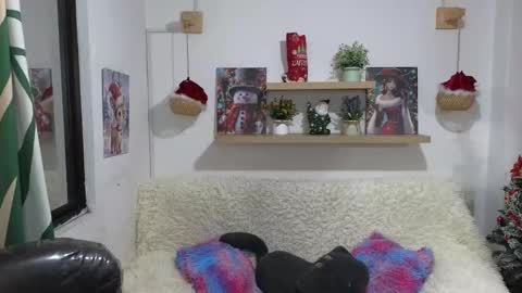 kathie_lozada online show from 12.16.25