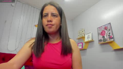 Paola online show from 01.24.25