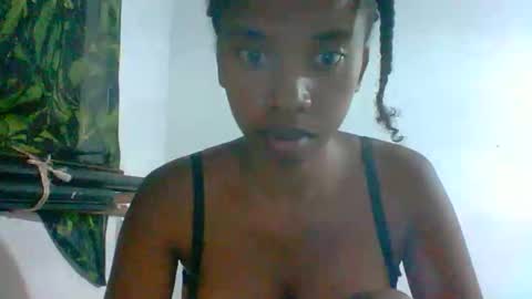 Snapshot of kathinah chatting on 11.17.25 kathinah online show from 11.17.25