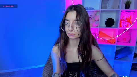 Snapshot of kathleendean chatting on 01.08.25 Kathleen GTM 3 400-1000 Mon Wed Wed Sat Sun online show from 01.08.25