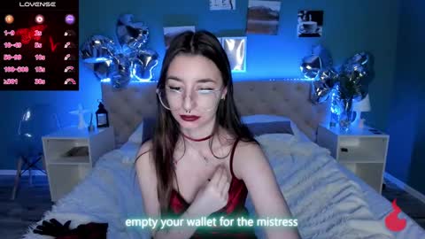 Snapshot of kathleendean chatting on 02.11.25 Kathleen GTM 3 400-1000 Mon Wed Wed Sat Sun online show from 02.11.25