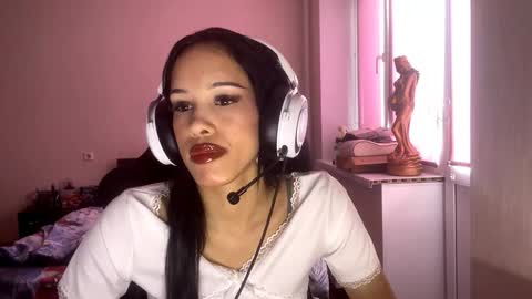 Snapshot of kathrinesaltarelli chatting on 02.23.26 Lina online show from 02.23.26