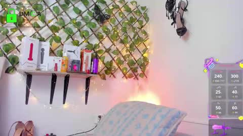 Kay online show from 11.26.25