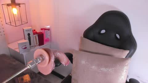 Khaty online show from 12.03.24