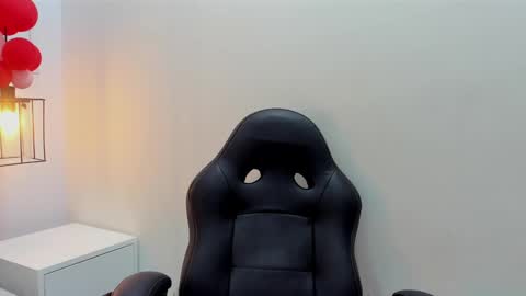 Khaty online show from 02.19.25