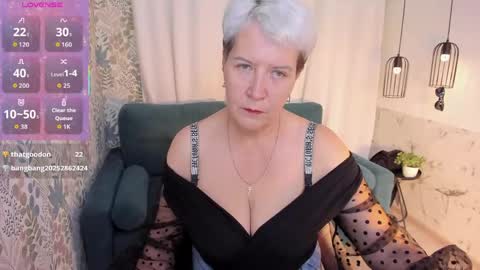 Snapshot of kathy_sunn chatting on 05.14.26 Kathy online show from 05.14.26