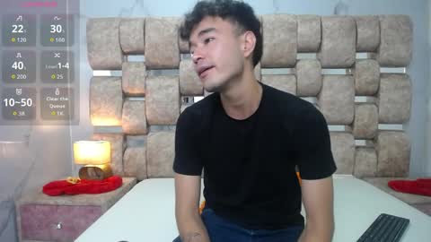 Snapshot of kathyaiden chatting on 05.02.26 Kaht y Aiden online show from 05.02.26