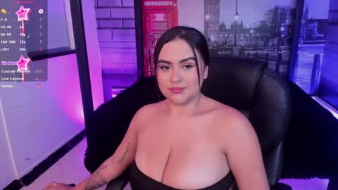 Snapshot of katia_bigboobs11 chatting on 04.19.26 Katia online show from 04.19.26