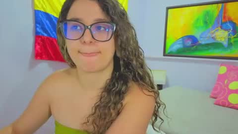 Snapshot of katia_foxx chatting on 06.30.26 Khaterine online show from 06.30.26
